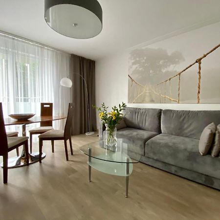 Aravel Suites Breslavia Esterno foto