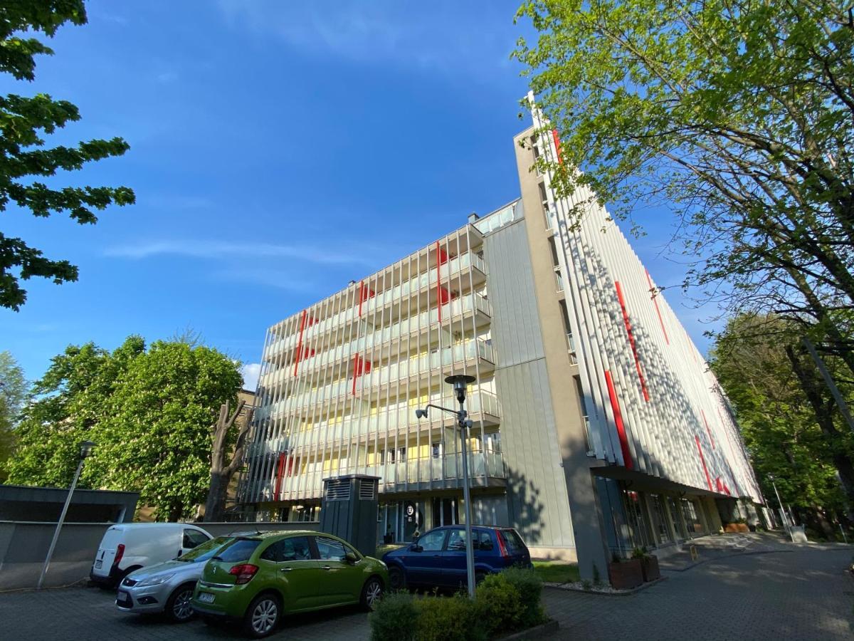 Aravel Suites Breslavia Esterno foto