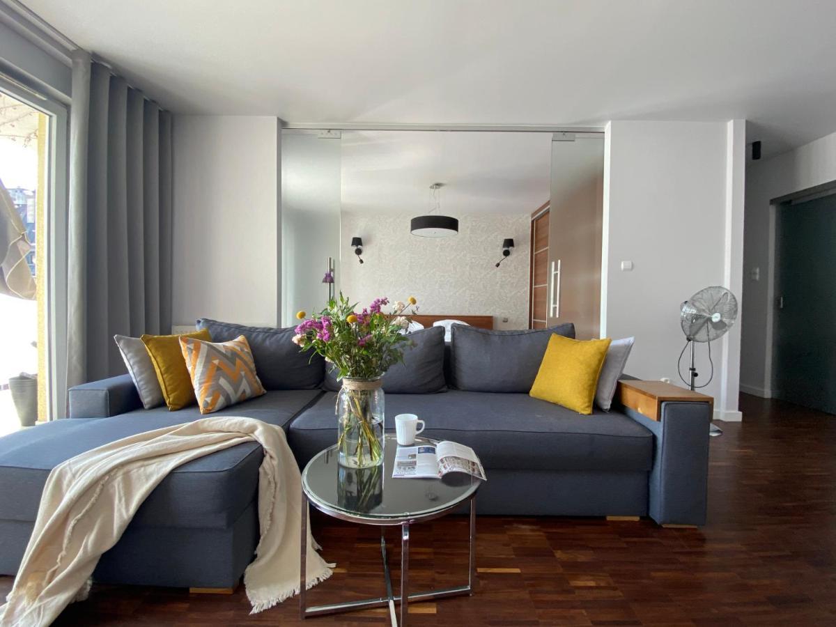 Aravel Suites Breslavia Esterno foto